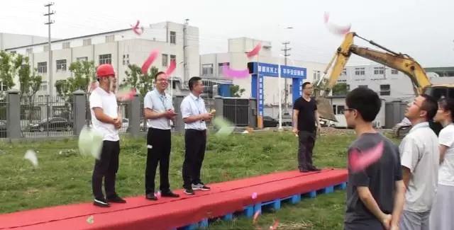 23.jpg 23.jpg