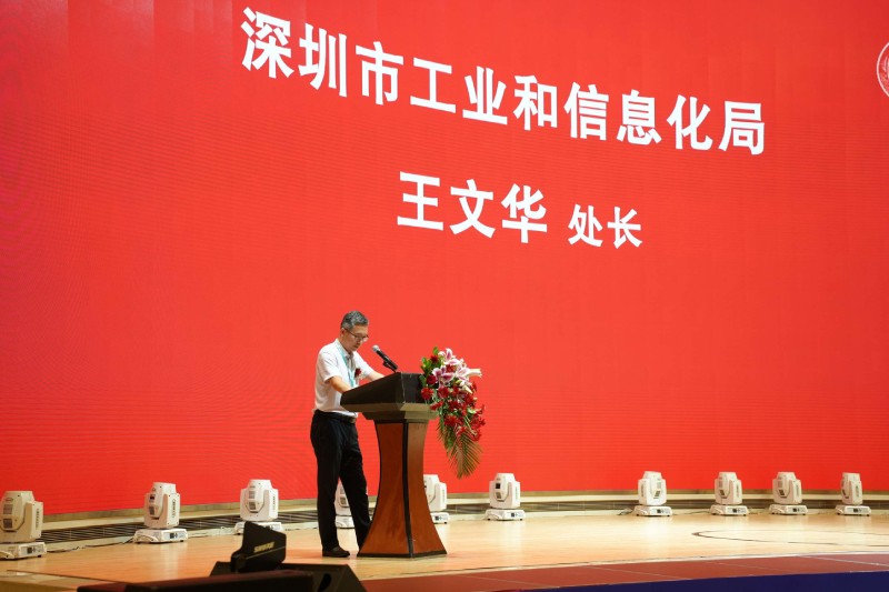 辅导 (1).jpg 辅导 (1).jpg